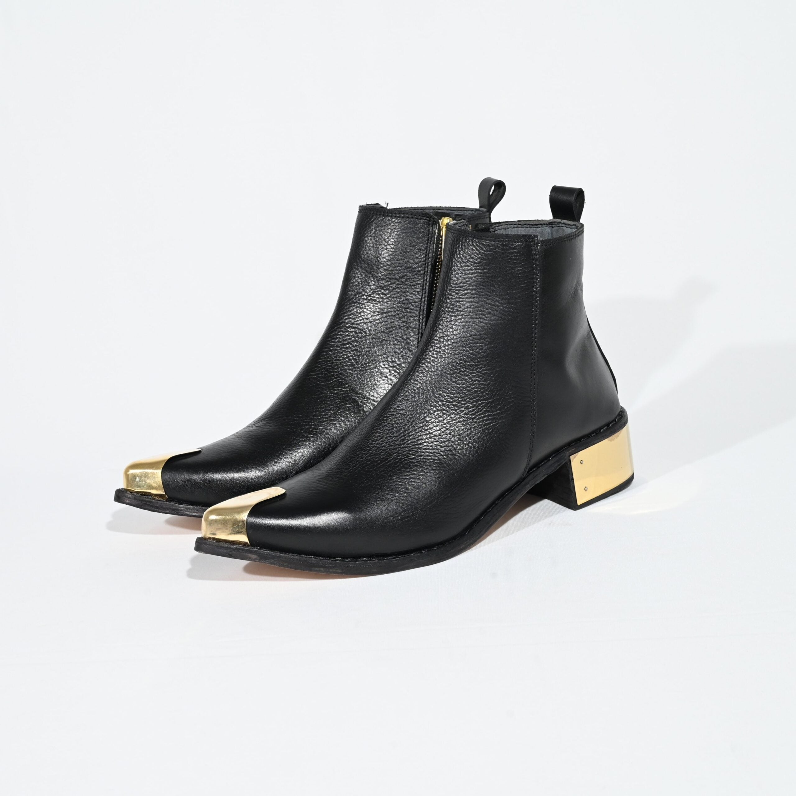 Metallic Detail Leather Chelsea Boots