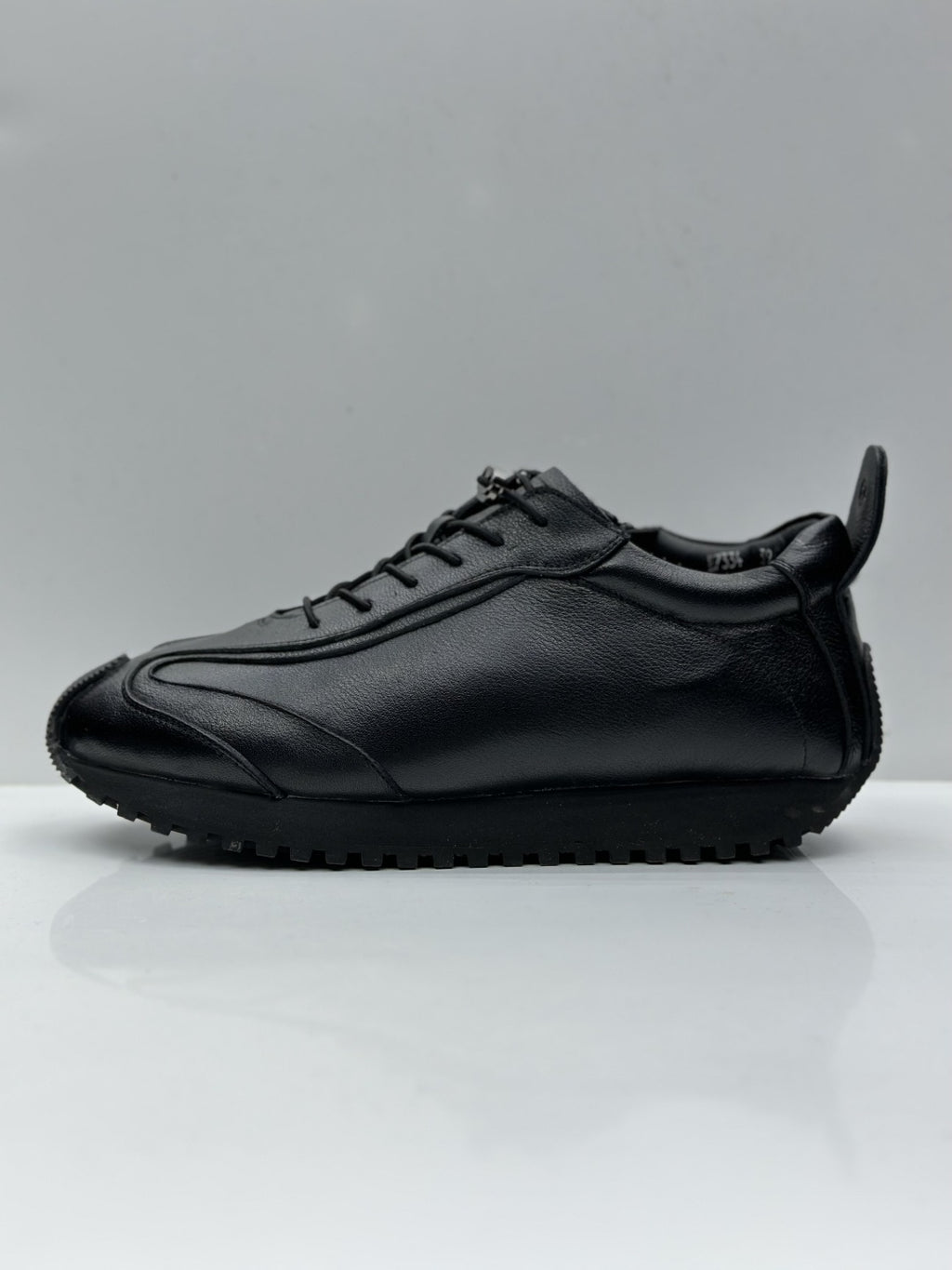 Men's Retro Leather Sneakers