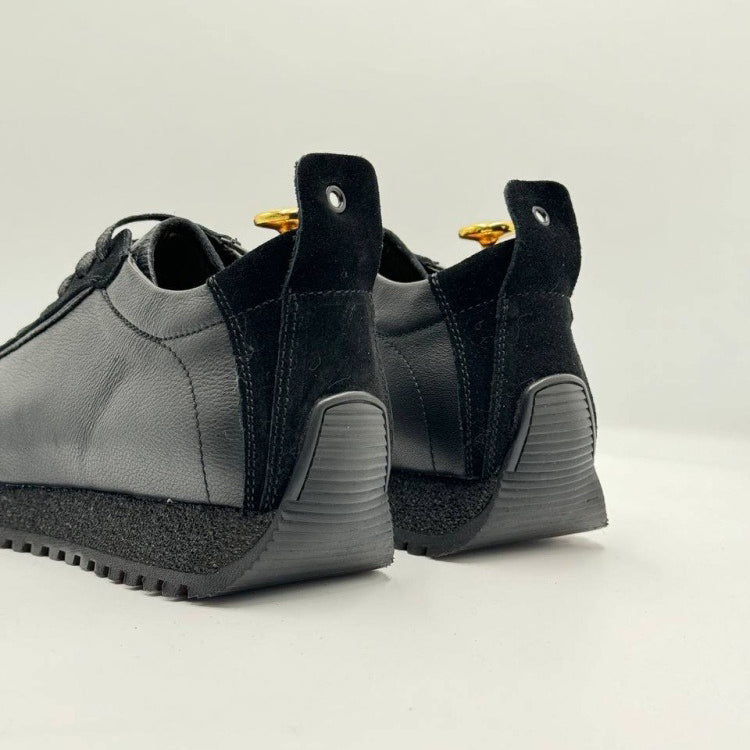 Dual-Material Retro Casual Shoes