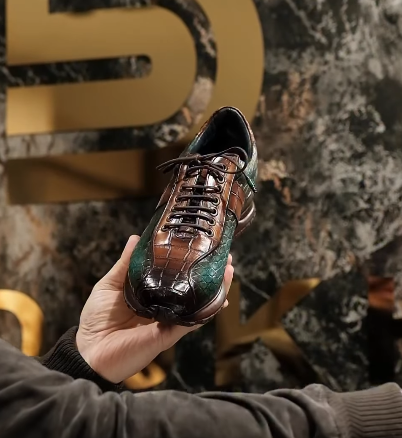 Croc-Embossed Men's Shoes | Retro Casual Style