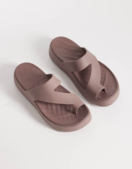 Ladies' Casual Slip-On Cushioned Cloud Slippers