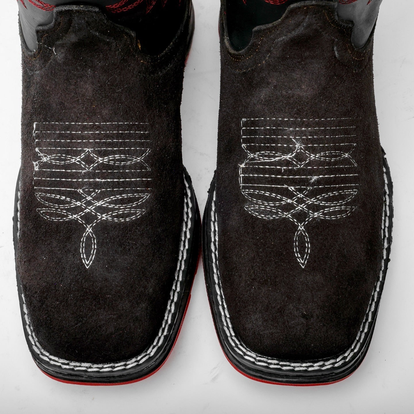 EXCLUSIVE Black Rough-Out Boots