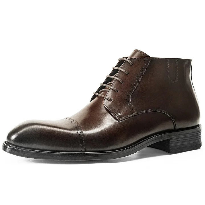 Men's Cap-Toe Brogue Chukka Boots