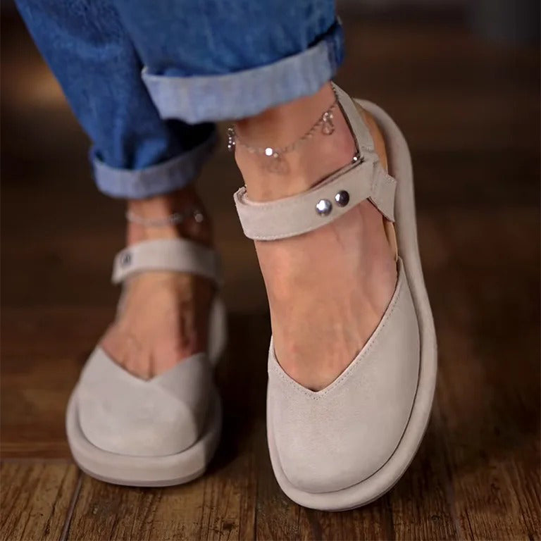 Ladies' Casual Retro V-Cut Wedge Sole Mary Jane Flats