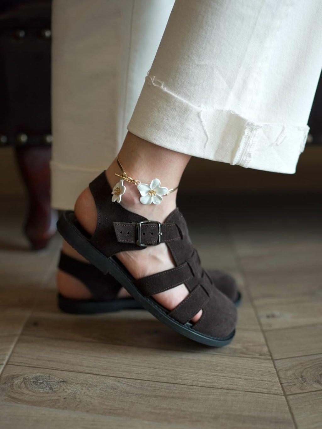 Women's Suede Fisherman Sandals