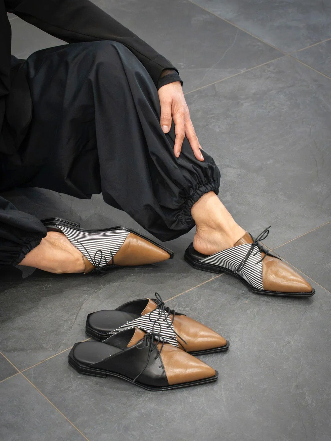Ladies' Color-Block Pointed-Toe Lace-Up Mules