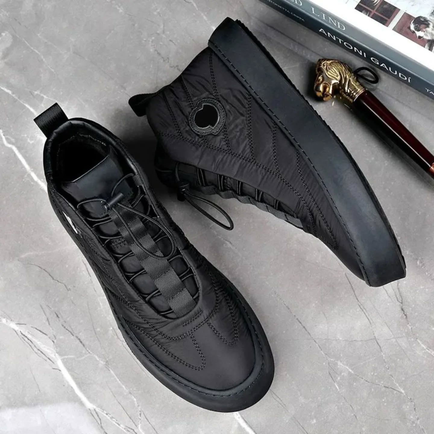 Men's High-Top Casual Boots - All-Black Quilted Style For Commuting & Leisure