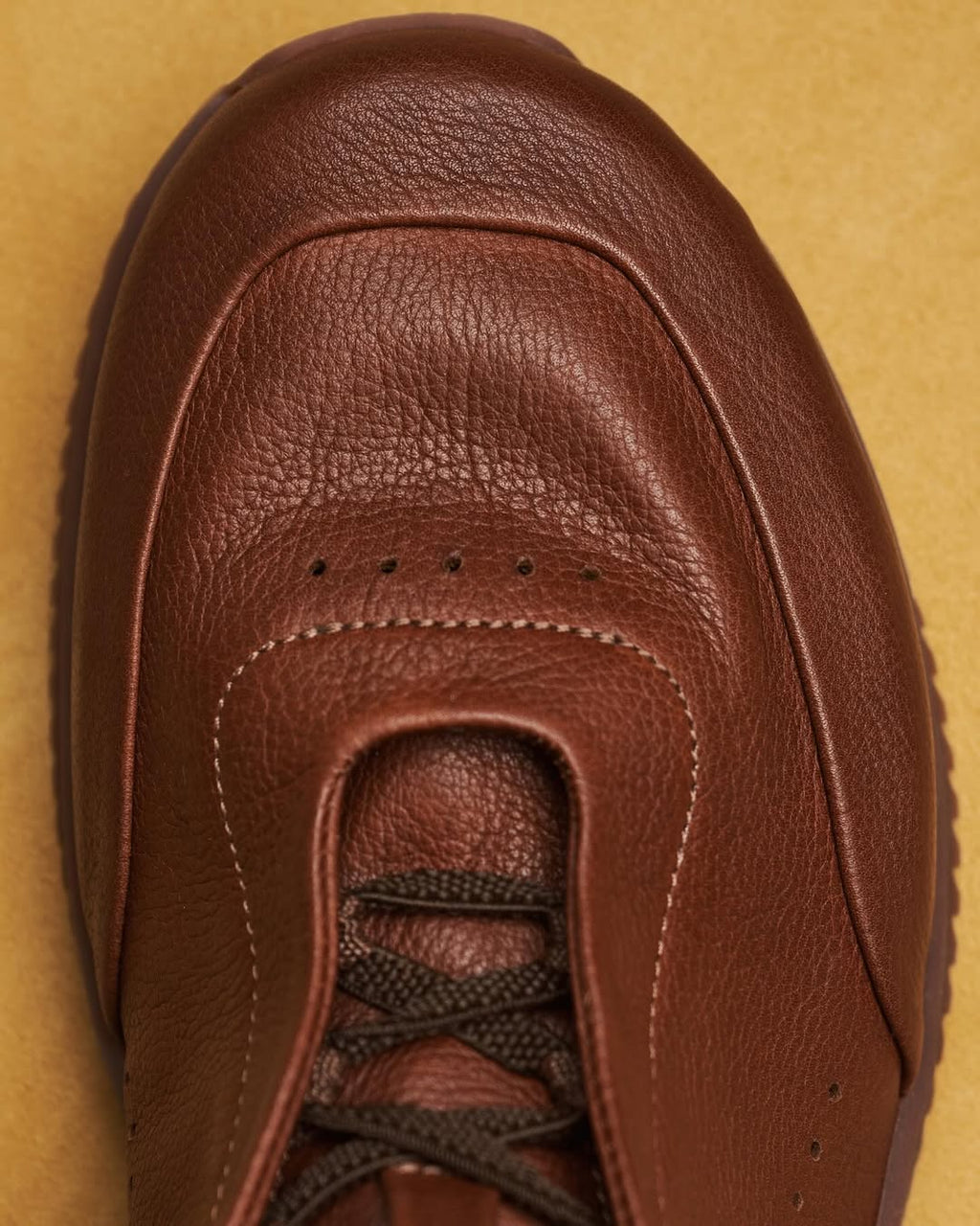 Men's Genuine Leather Breathable Casual Sneakers