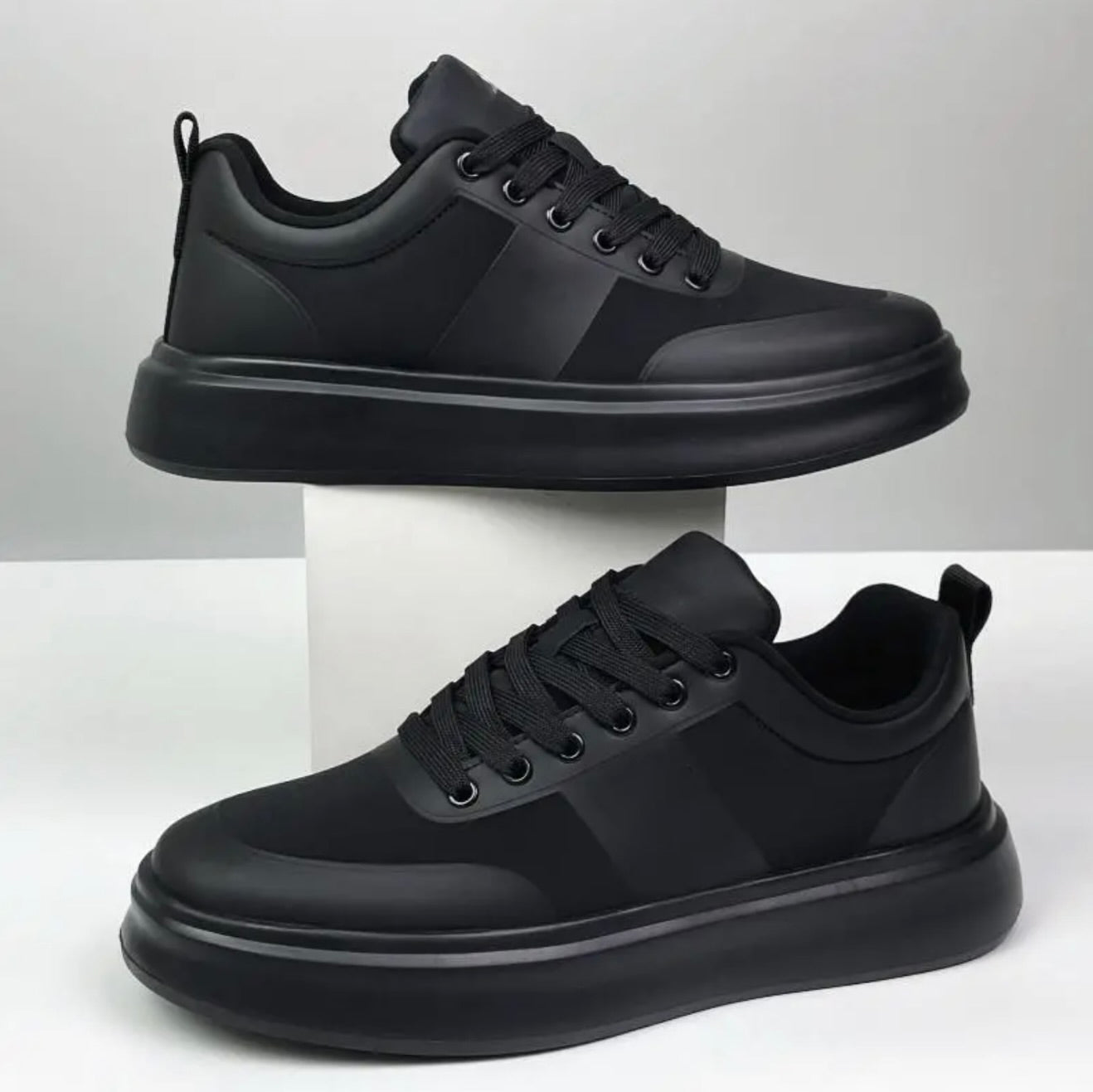 Men's Minimalist Platform Sneakers