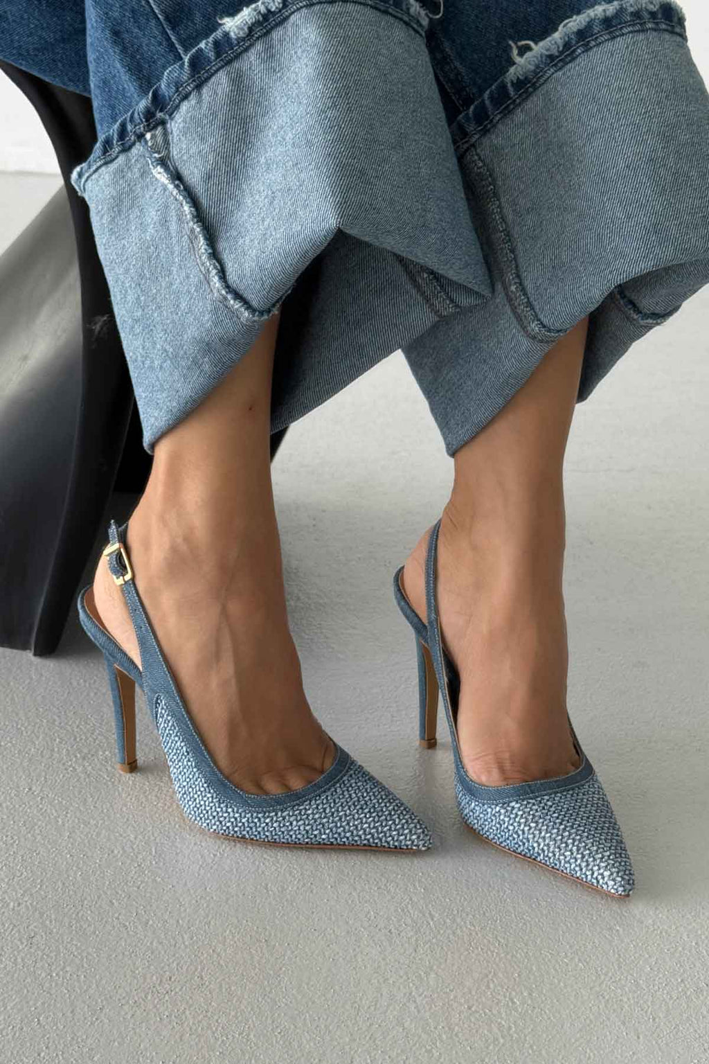 Ladies' Denim Woven Pointed-Toe Slingback Heels