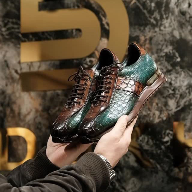 Croc-Embossed Men's Shoes | Retro Casual Style