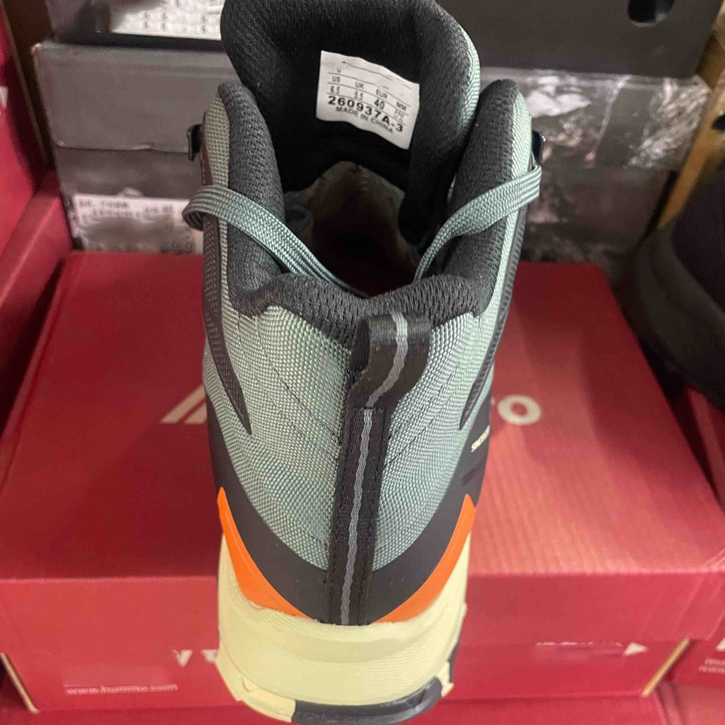 Men's Outdoor Hiking Shoes - Gentle Anti-Collision Protection