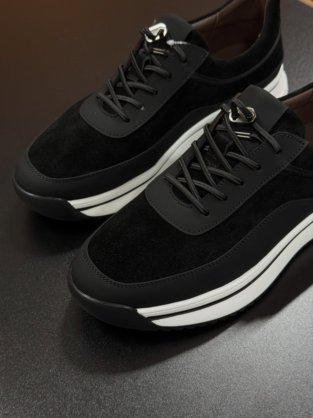 Suede Retro Casual Sneakers