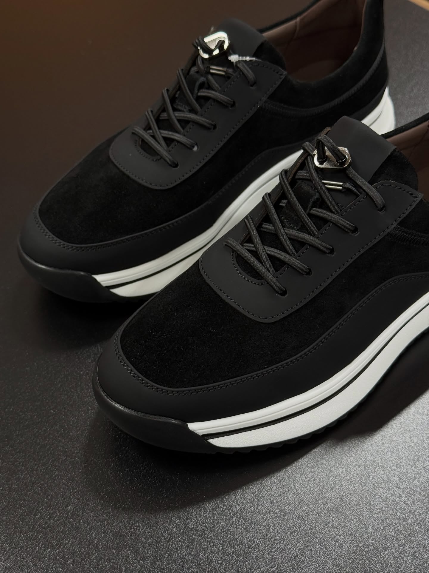 Suede Retro Casual Sneakers