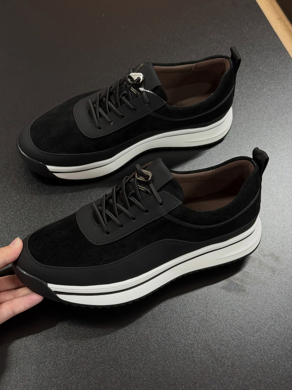 Suede Retro Casual Sneakers