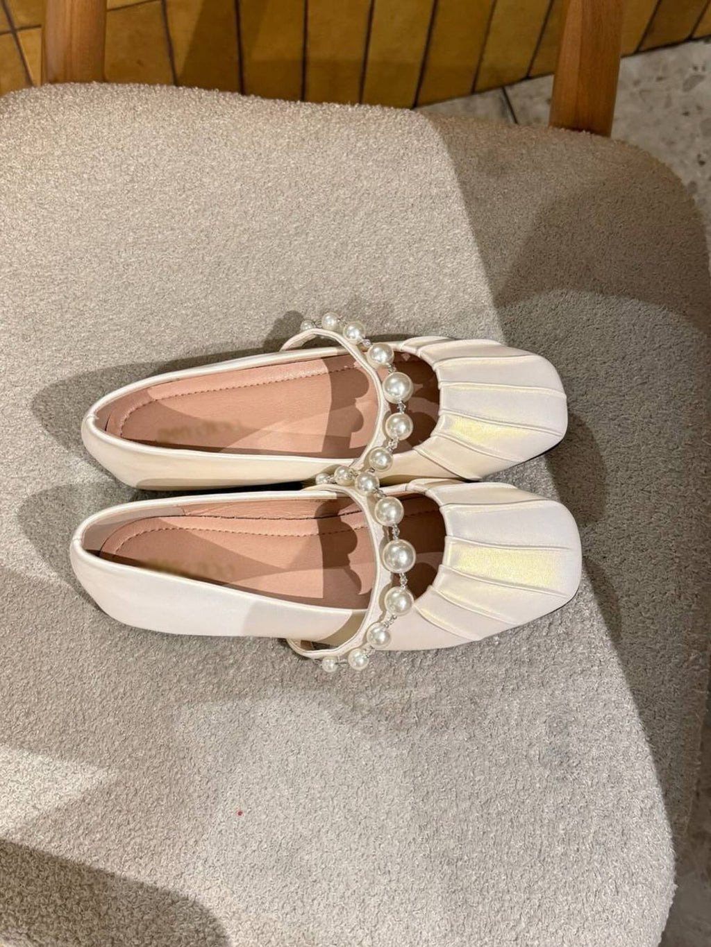 Ladies' Pearl Strap Pleated Square-Toe Ballet Flats