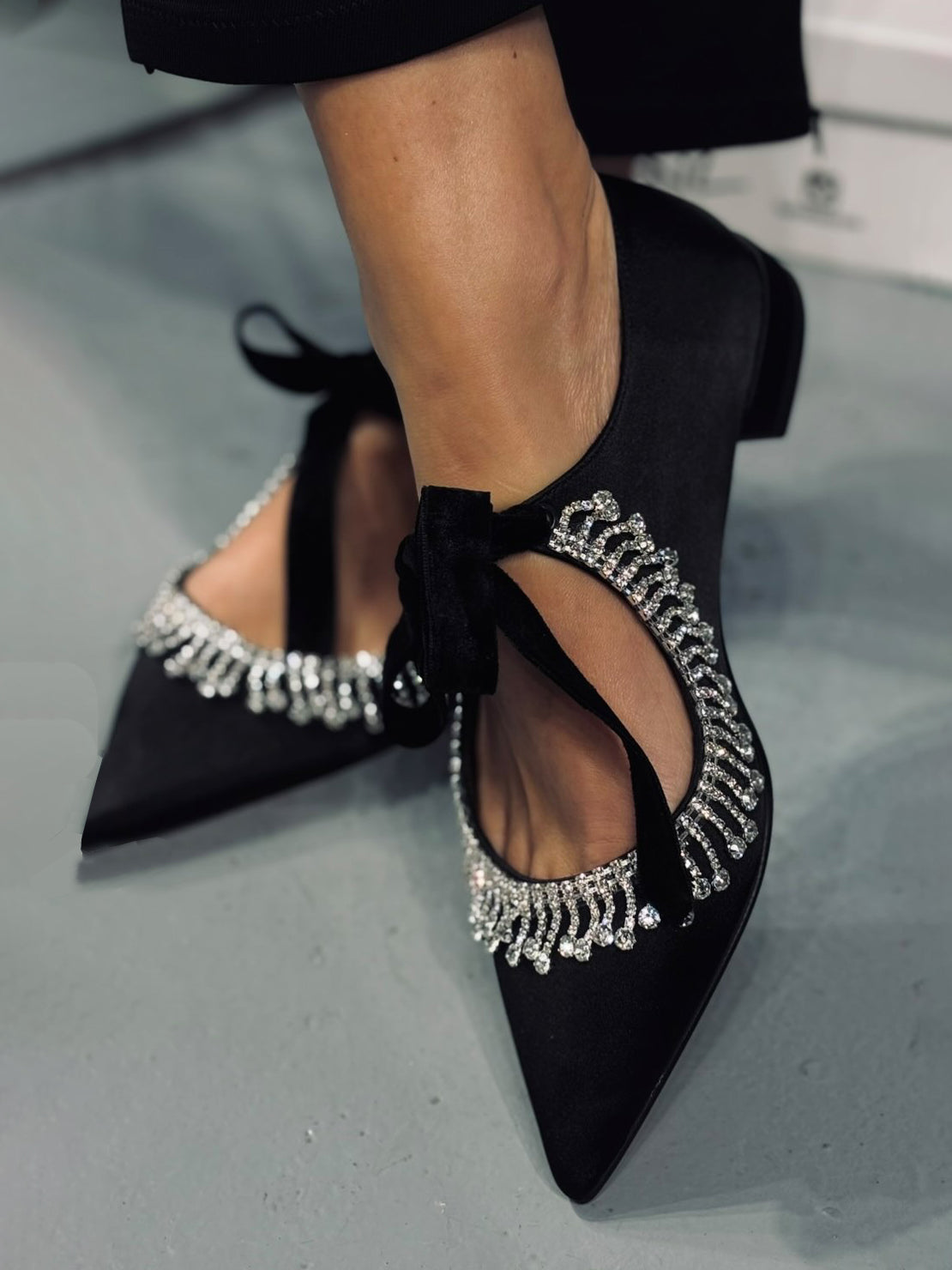 Ladies' Rhinestone Fringe Bow Detail Pointed-Toe Mary Jane Flats