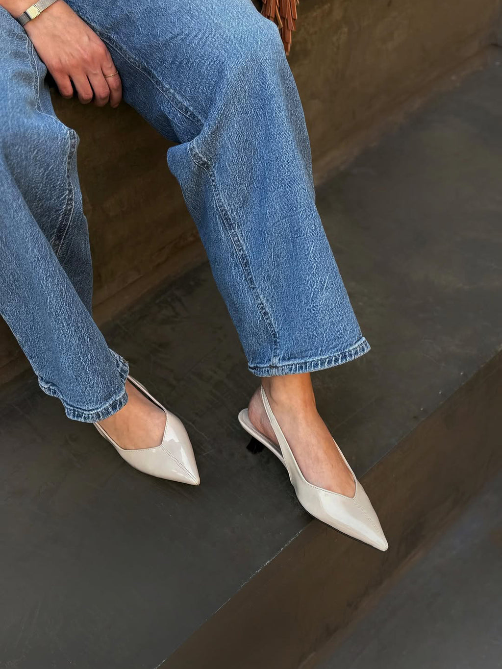 Ladies' Sculptural V-Cut Backless Stiletto Pumps