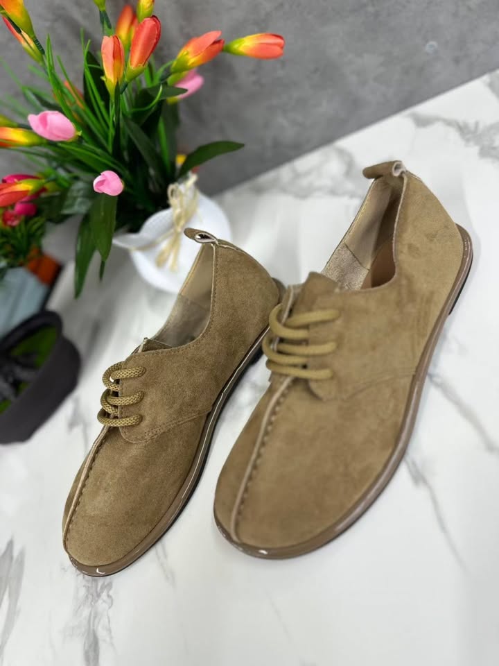 Ladies' Suede Lace-Up Casual Shoes