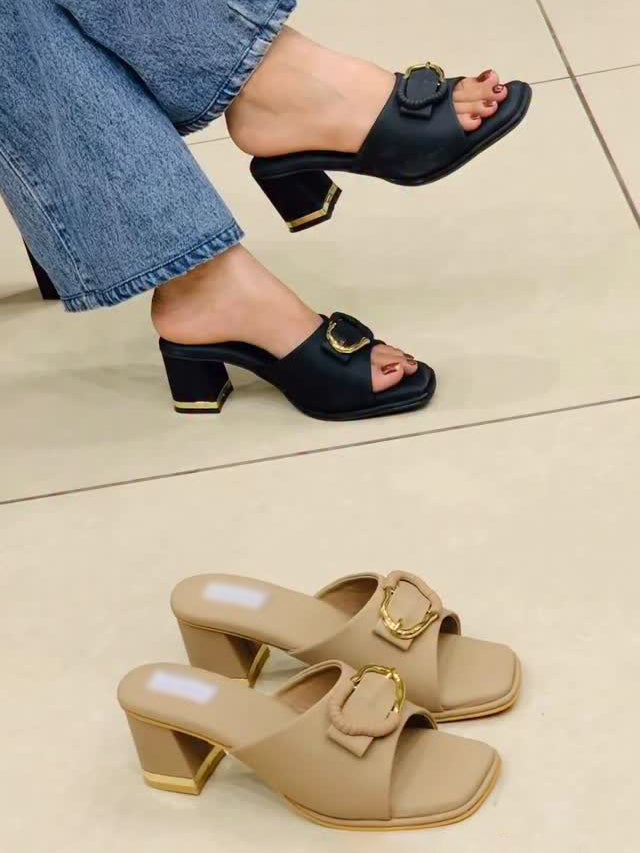 Ladies' Buckle Detail Block Heel Slide Sandals