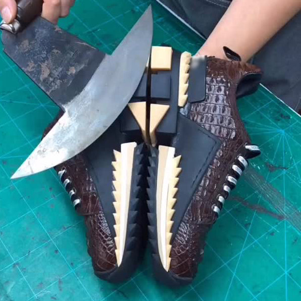Men's Luxury Handcrafted Retro Casual Sneakers