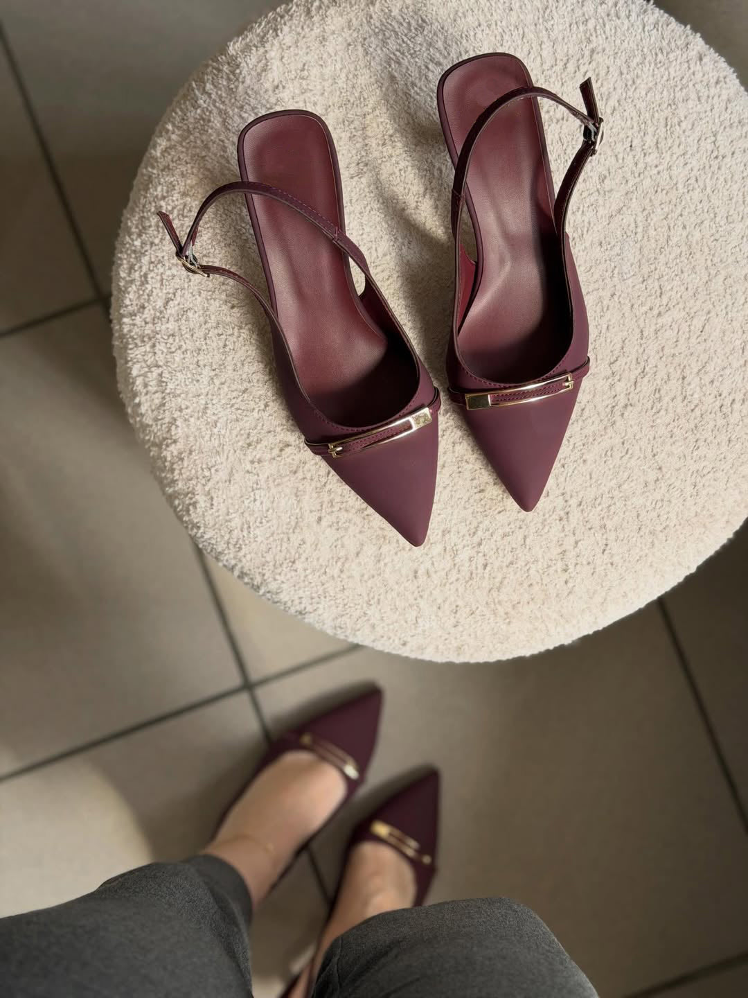Ladies' Elegant Slingback Kitten Heel Pumps