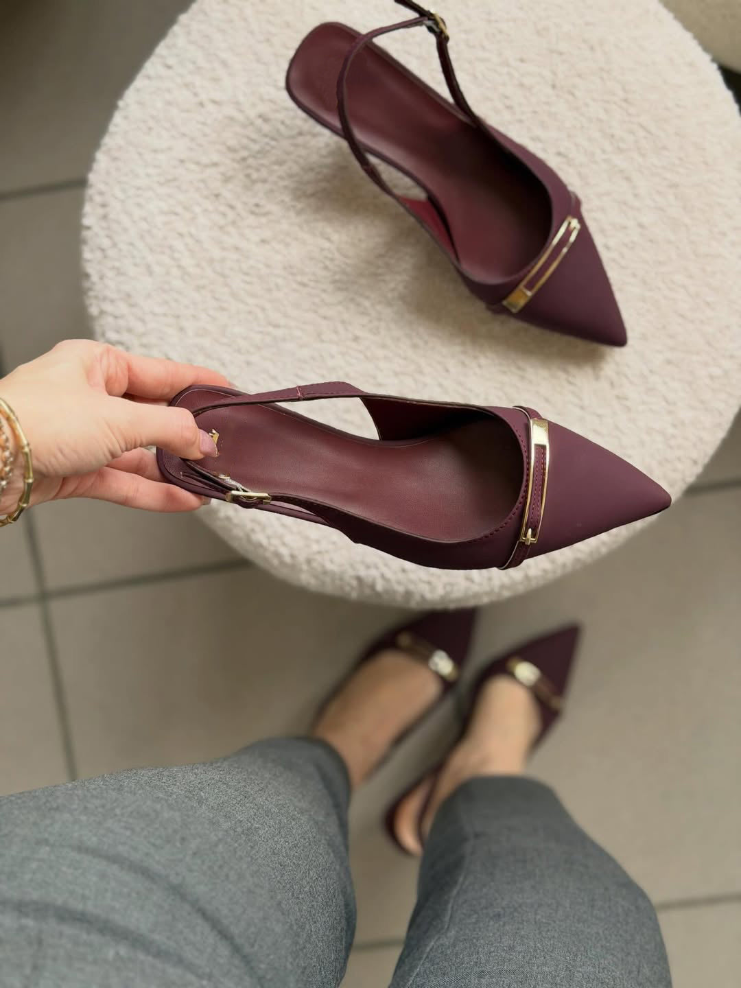 Ladies' Elegant Slingback Kitten Heel Pumps
