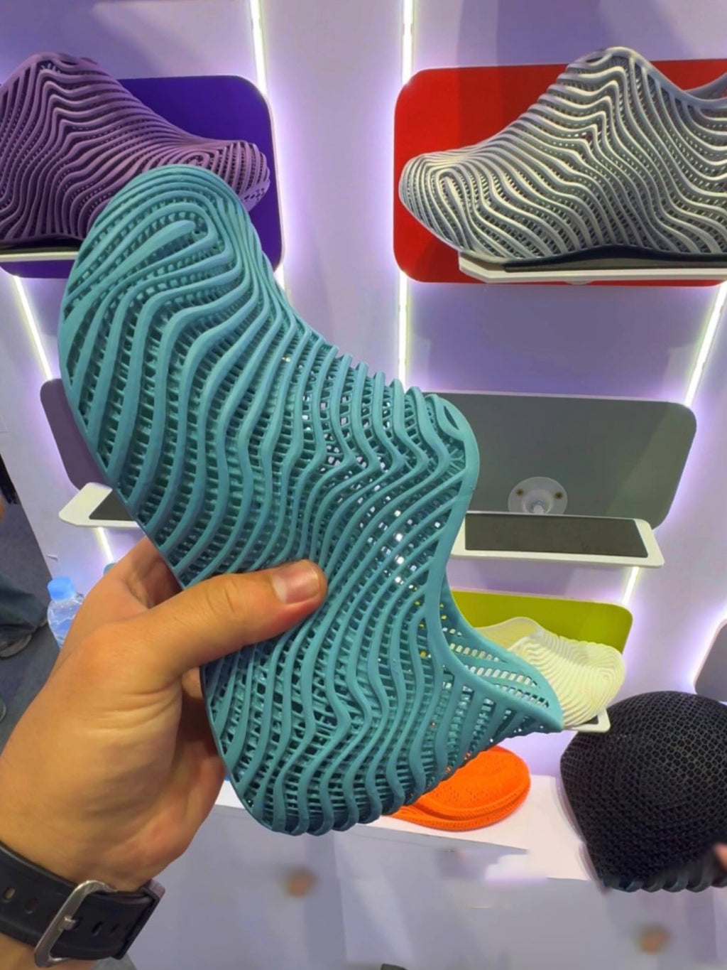 3D Printed Wave-Pattern Breathable Slip-On Sneakers