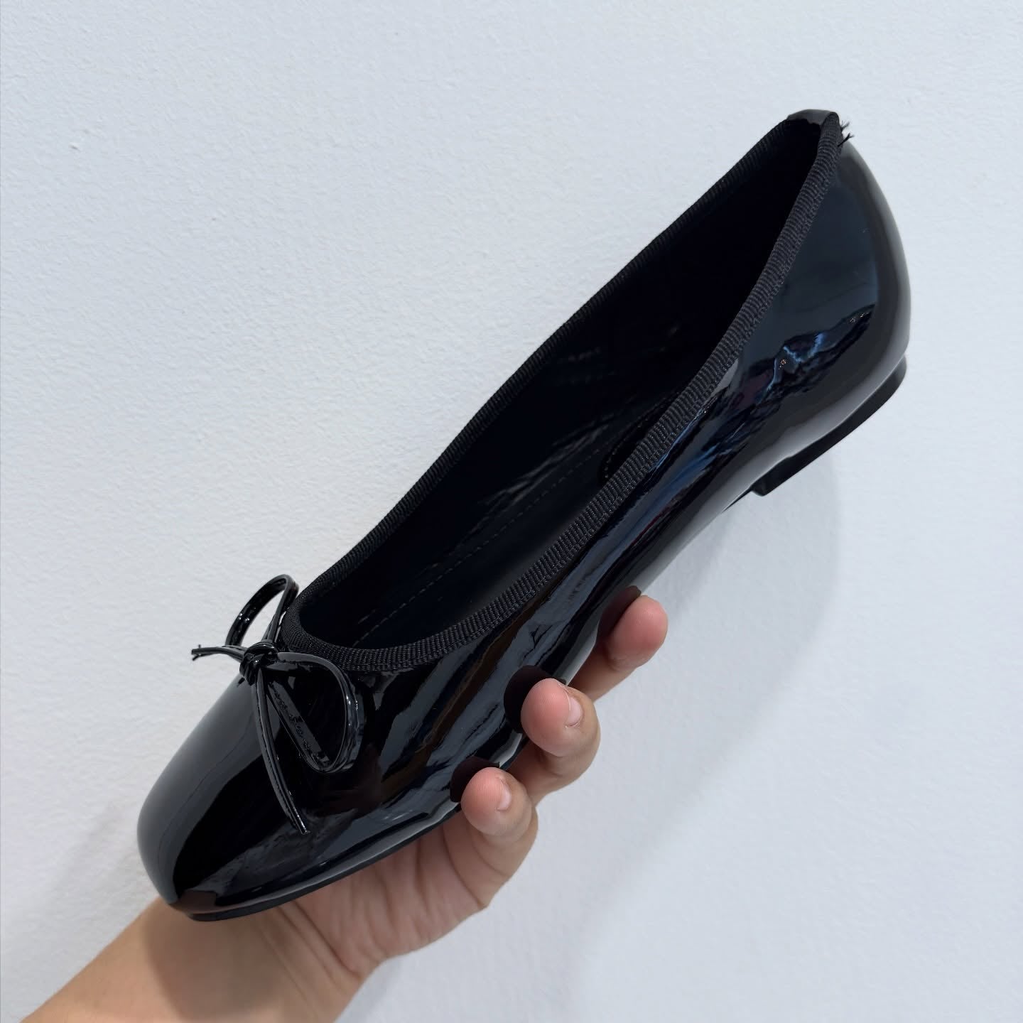 Patent Leather Bow Ballet Flats French Round Toe Slip On Shoes