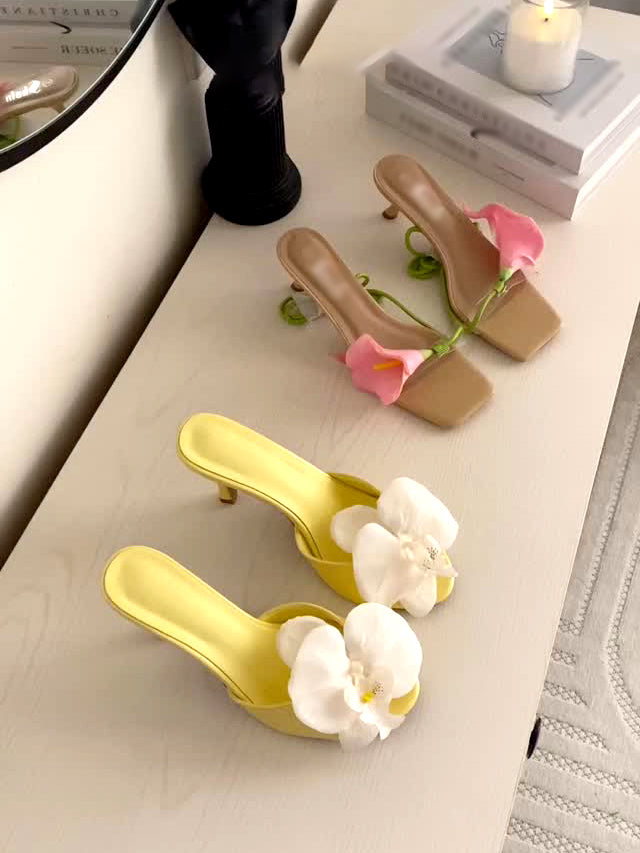 Women's Floral Appliqué Stiletto Heel Mule Sandals