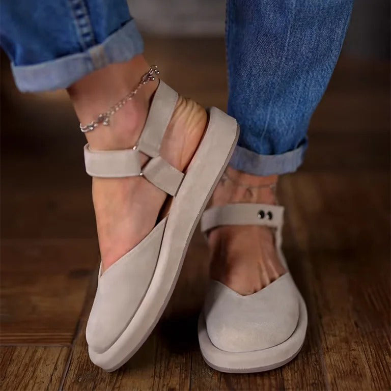 Ladies' Casual Retro V-Cut Wedge Sole Mary Jane Flats