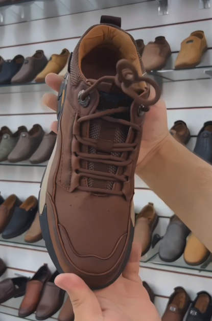 Men's High-Top Casual Shoes | Flexible & Slip-Resistant