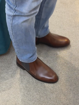 Side-Zip Casual Dress Chelsea Boots