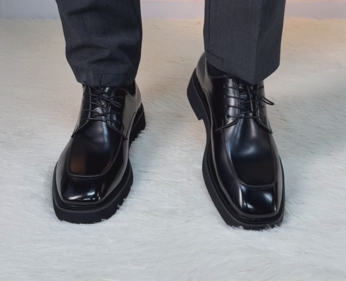 Polished Leather Apron-Toe Lug-Sole Dress Shoes