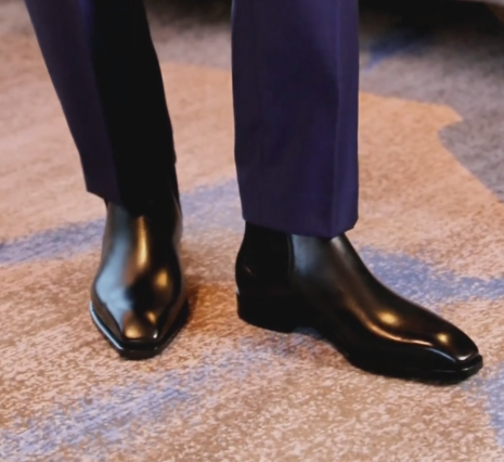 Minimalist Polished Leather Chelsea Boots