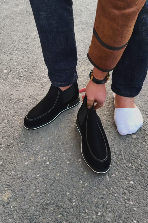 Casual Slip-On Chelsea Boots For Everyday Wear