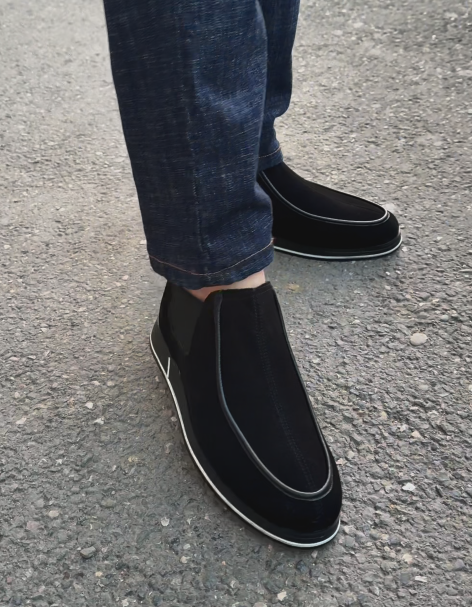Casual Slip-On Chelsea Boots For Everyday Wear