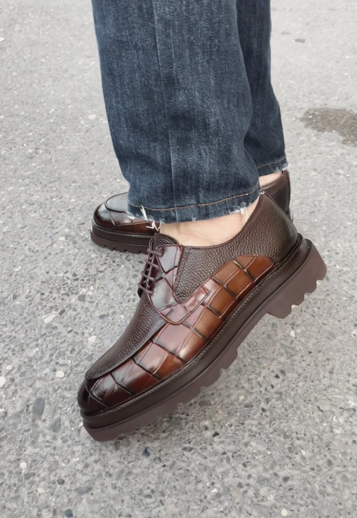 Thick Lug Sole Lace-Up Dress Shoes