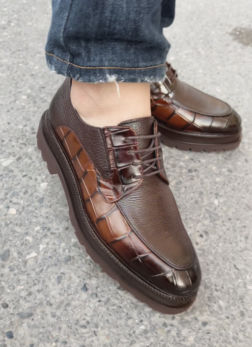 Thick Lug Sole Lace-Up Dress Shoes