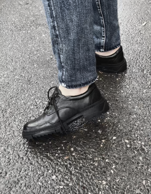 Pebbled Leather Chunky Derby Shoes