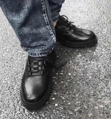 Pebbled Leather Chunky Derby Shoes