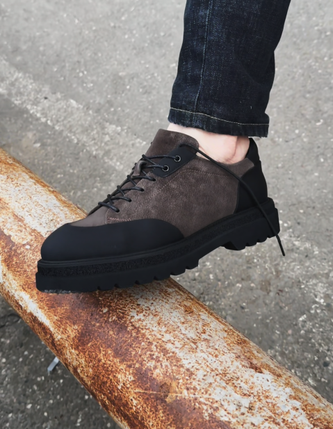 Chunky Lug Sole Lace-Up Casual Shoes