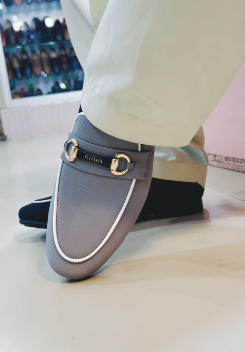 Men's Metal Buckle Loafers