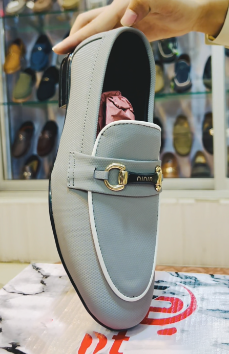 Men's Metal Buckle Loafers