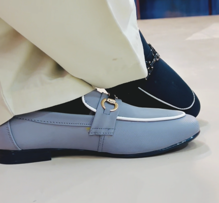 Men's Metal Buckle Loafers