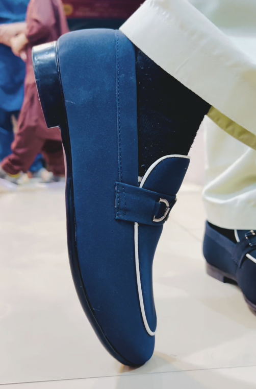 Men's Metal Buckle Loafers