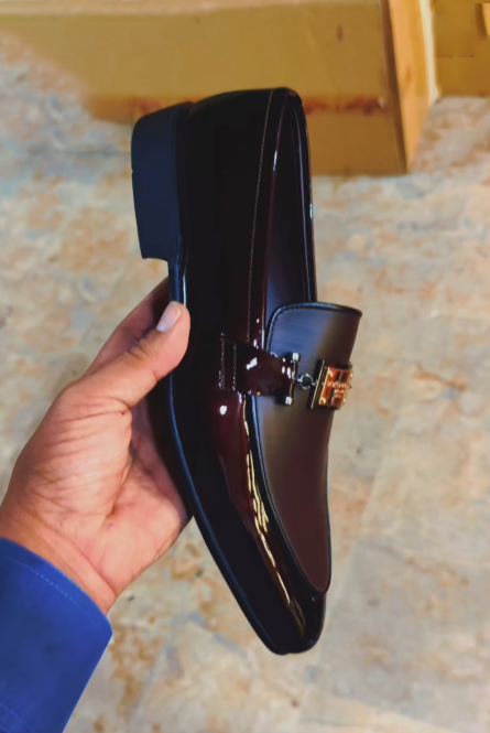 Men's Polished Gradient Leather Slip-On Dress Shoes