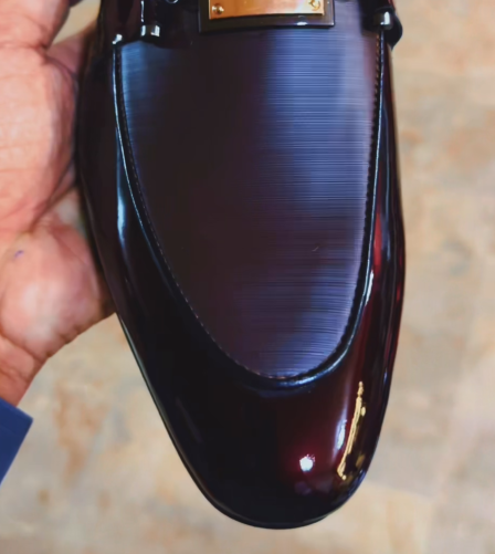 Men's Polished Gradient Leather Slip-On Dress Shoes