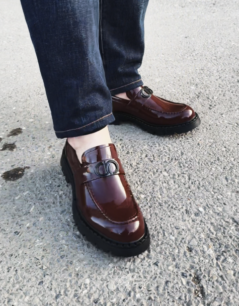 Men's Chunky Monogram Buckle Dress Shoes