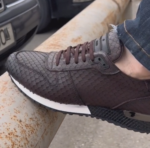 Men's Snake Pattern Leather Retro Sneakers
